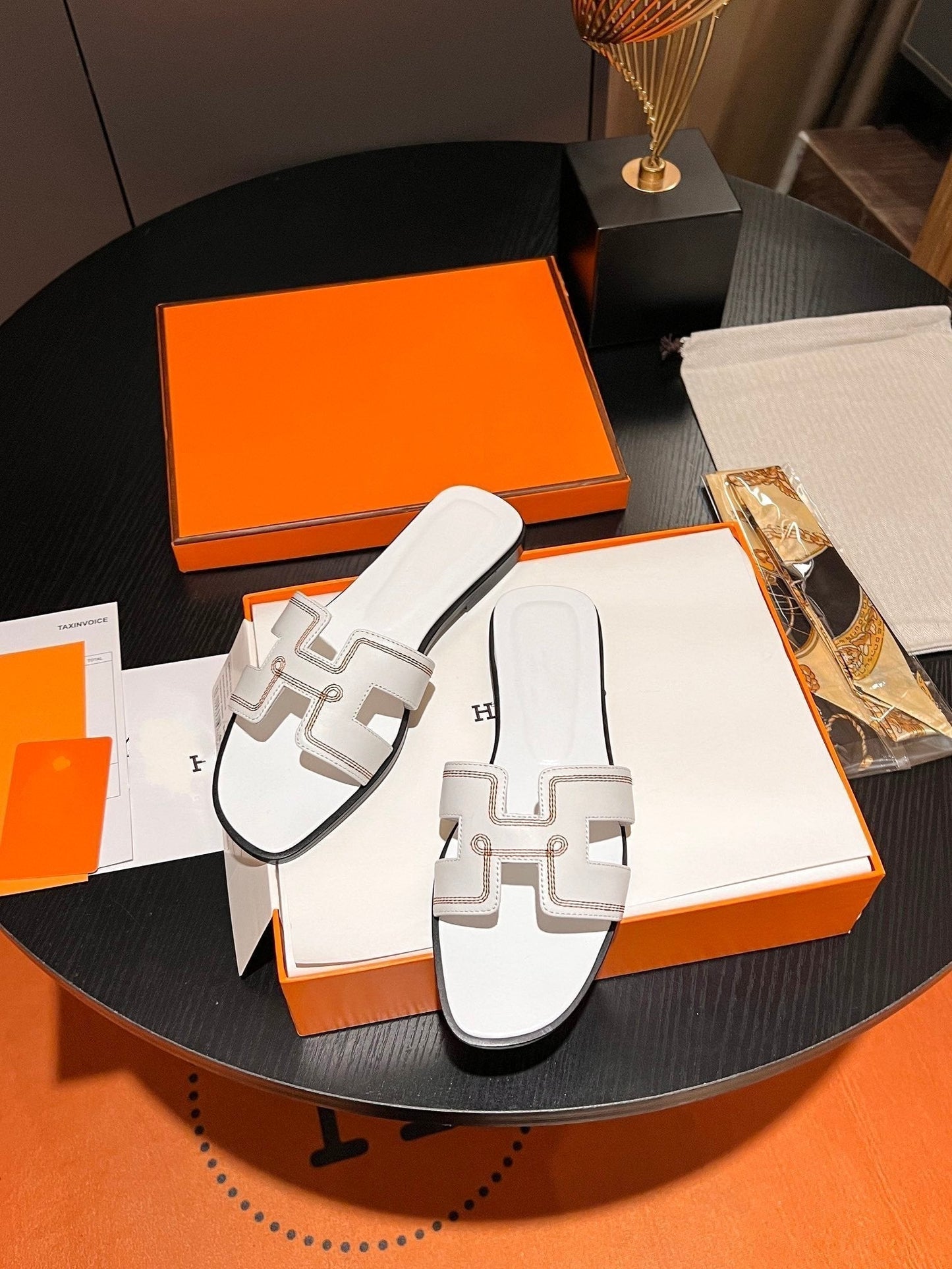 0RAN SANDAL Calfskin White - 35