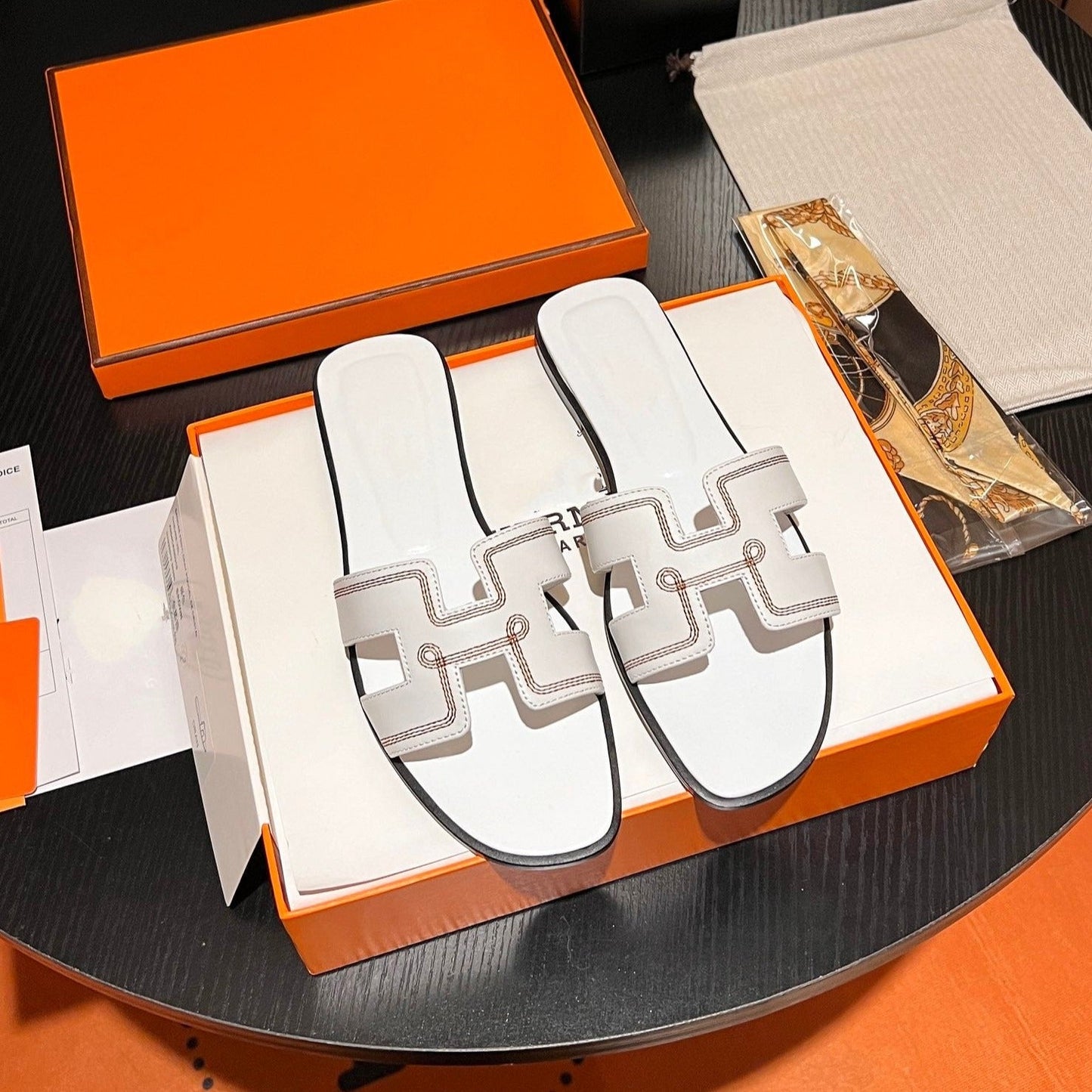 0RAN SANDAL Calfskin White - 35