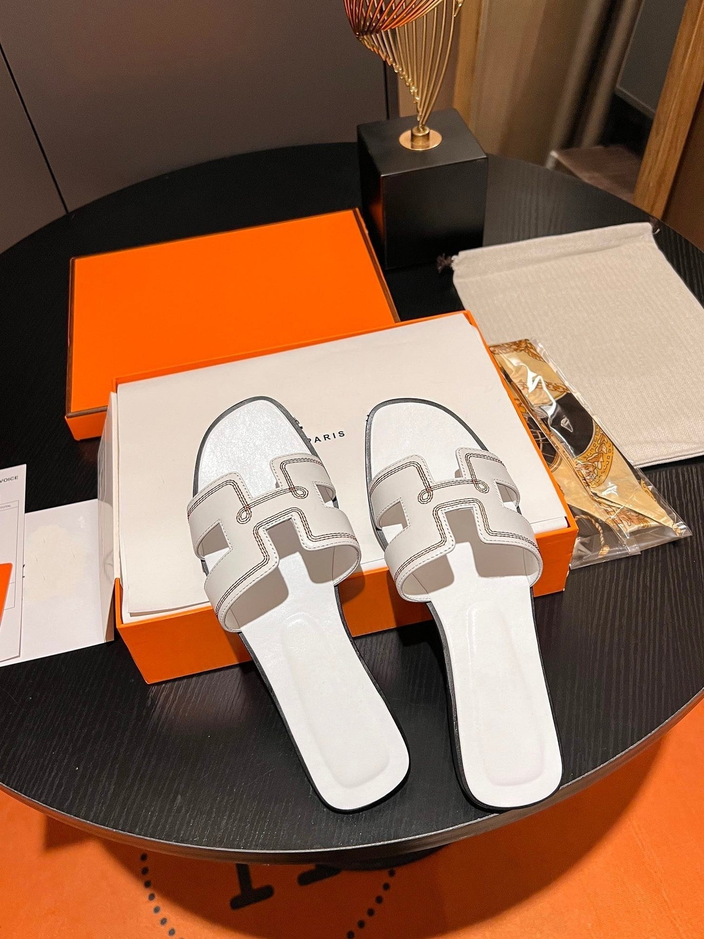 0RAN SANDAL Calfskin White - 35