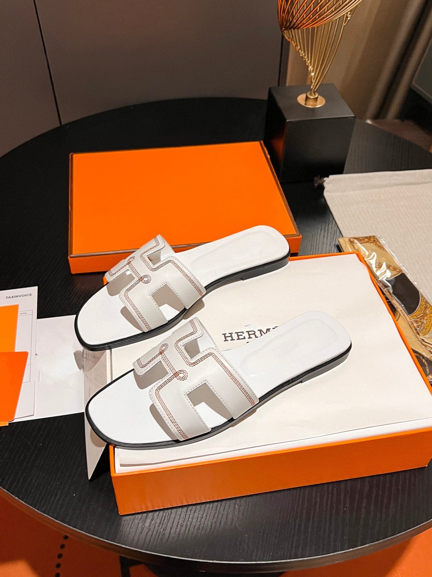 0RAN SANDAL Calfskin White - 35