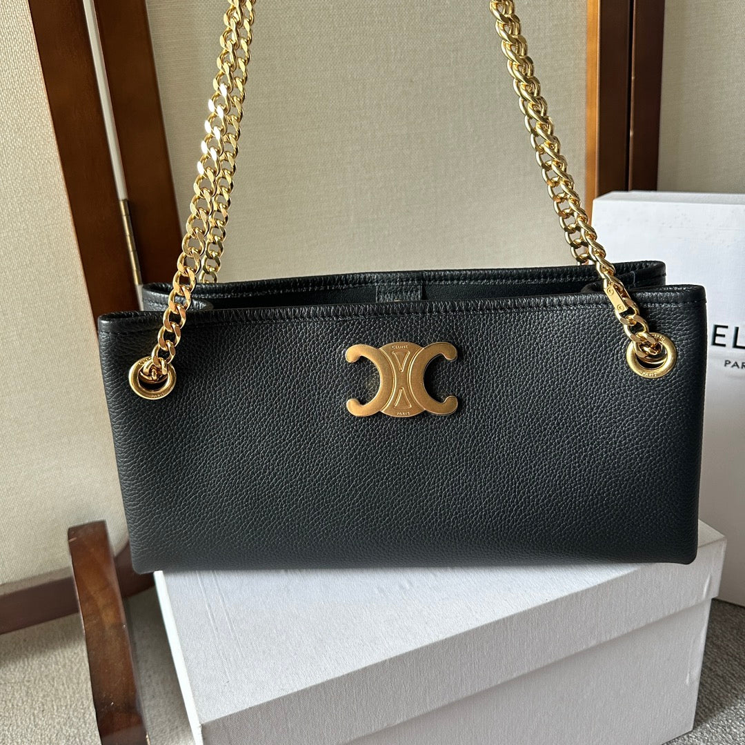 NEWSPAPER TRIOMPHE SOFT 31 BLACK IN CALFSKIN