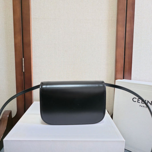 CELINE 25S DUO ГАМАНЕЦЬ НА РЕМІНЦІ 20ММ З ЧОРНОЇ ГЛЯНЦЕВОЇ ШКІРИ ТЕЛЯТИ