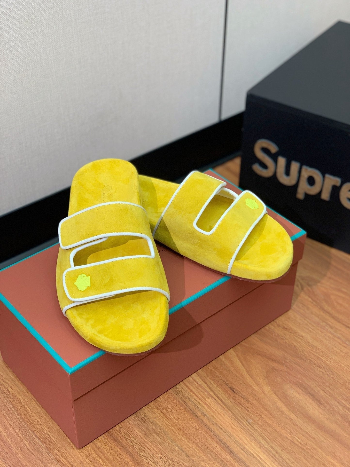 LP WAIKIKI DOUBLE-GRIP SANDALS LEMON CASHMERE - 39