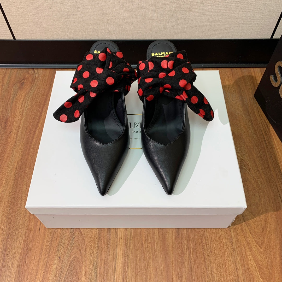 BALMAIN 25S BAKARI MULE WITH RED POLKA DOTS ON BLACK STRAP 95MM IN BLACK CALFSKIN - 36