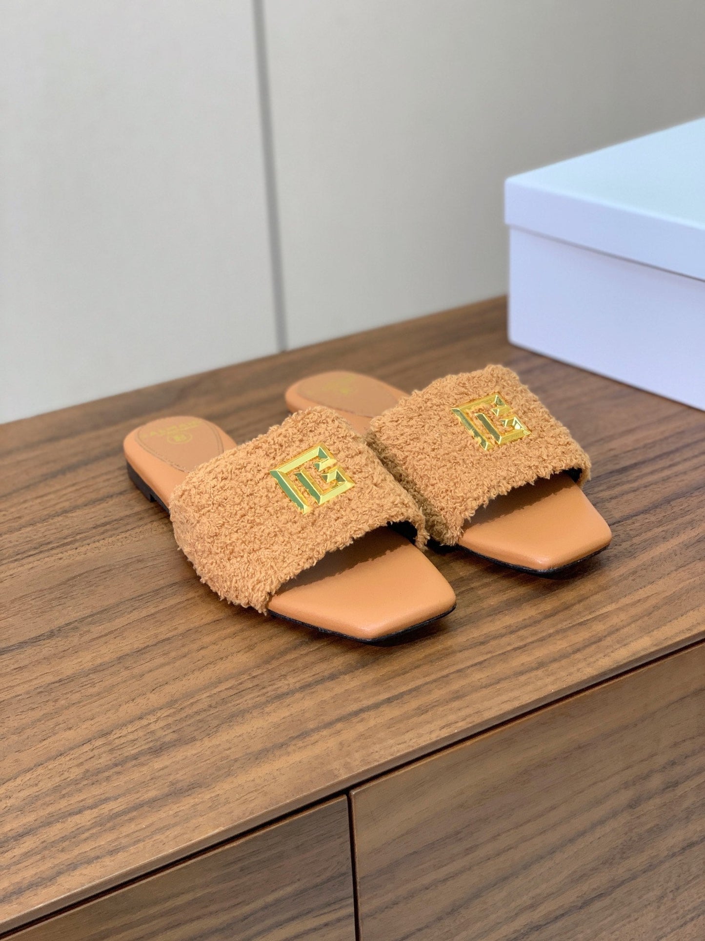 БОСОНІЖКИ BALMAIN 26S З ВОВНИ ТА ТЕЛЯЧОЇ ШКІРИ КОЛЬОРУ КЕМЕЛ