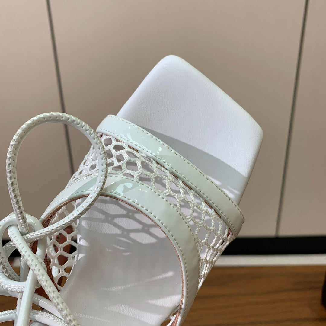 ALAIA BANQUET WEDGE SANDALS IN WHITE LAMBSKIN WITH RED HEART - 35