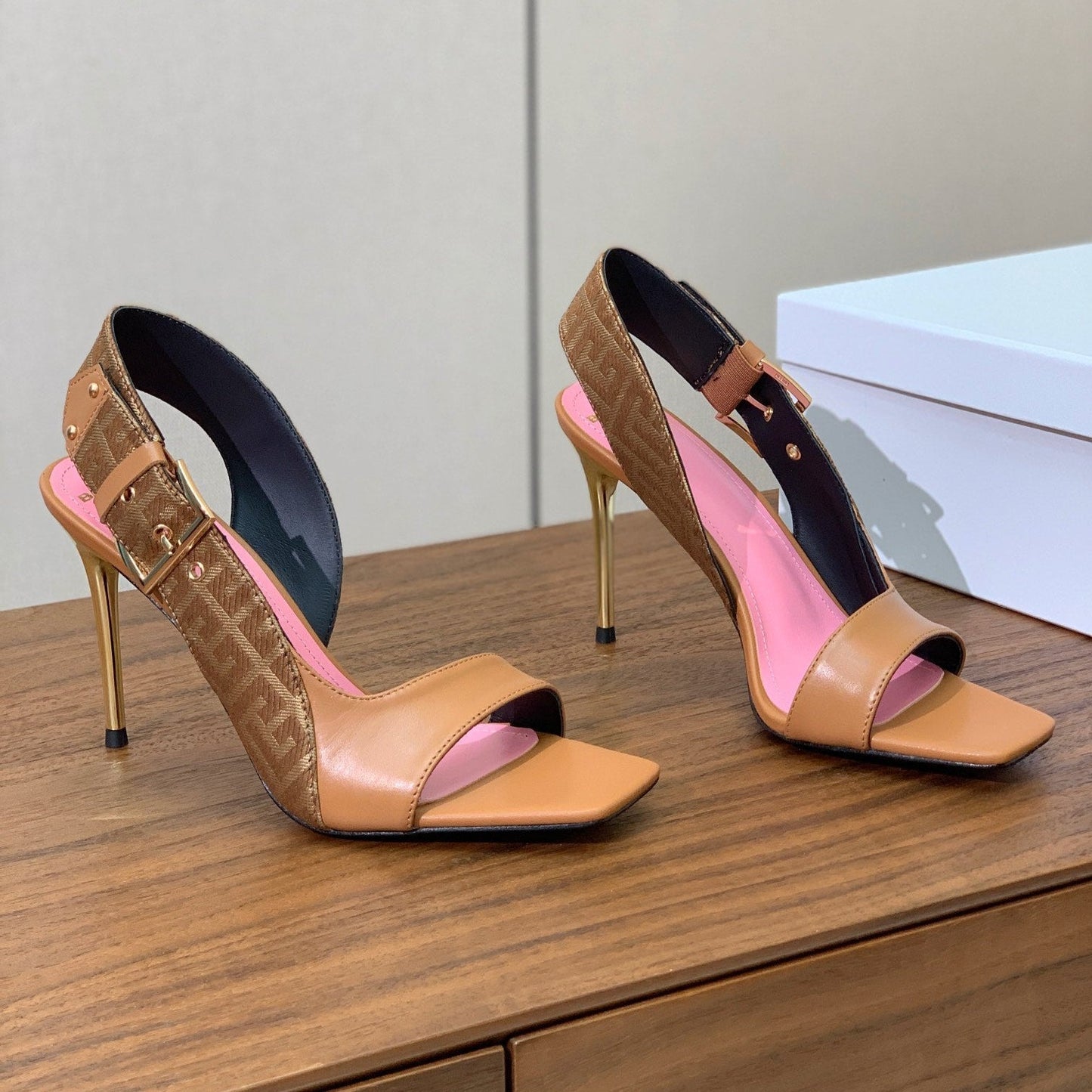 BALMAIN 25S JACQUARD KNIT SLINGBACK PUMPS 95MM IN BROWN AND PINK CALFSKIN - 36