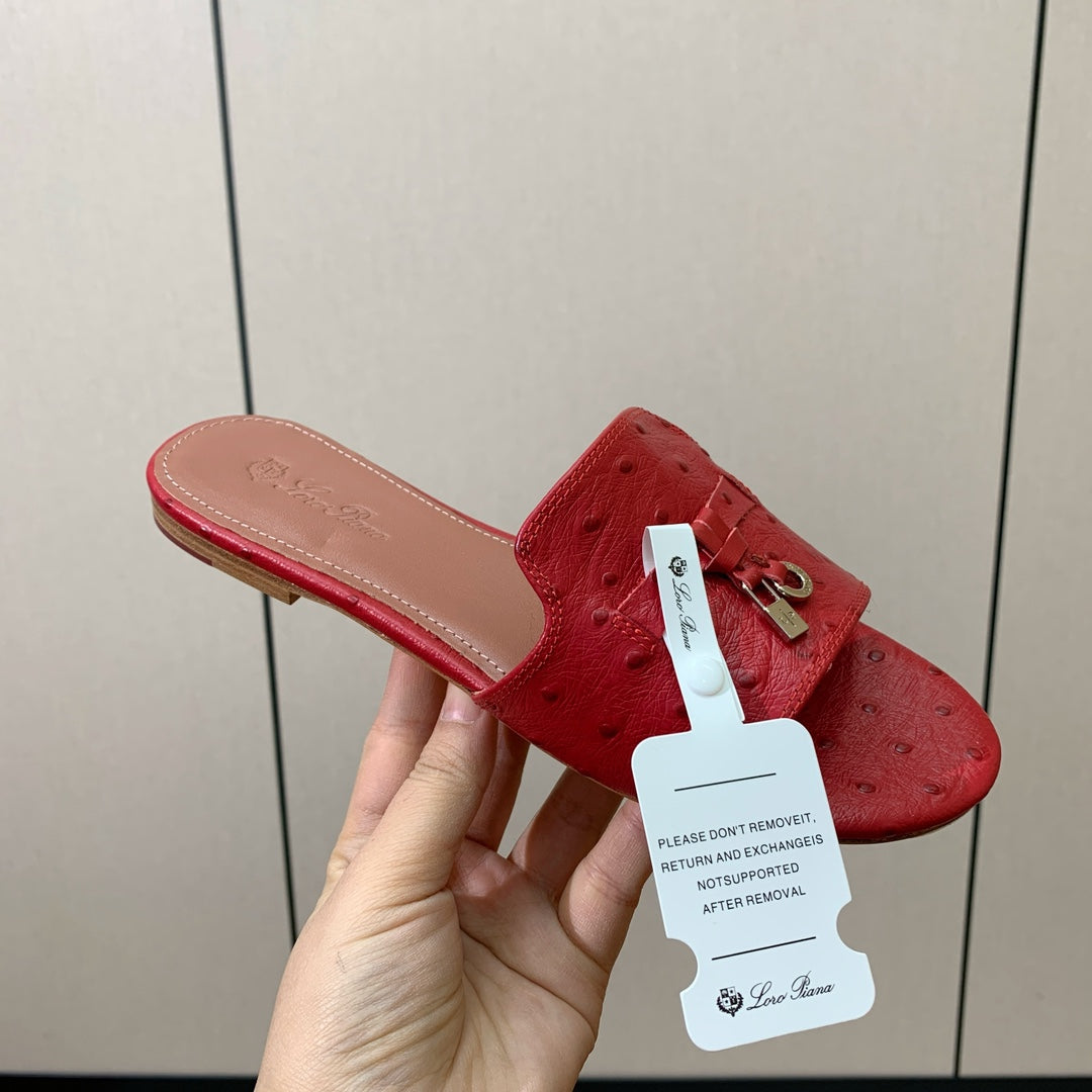 FLAT SLIPPERS IN RED LAMBSKIN OSTRICH SKIN - 34