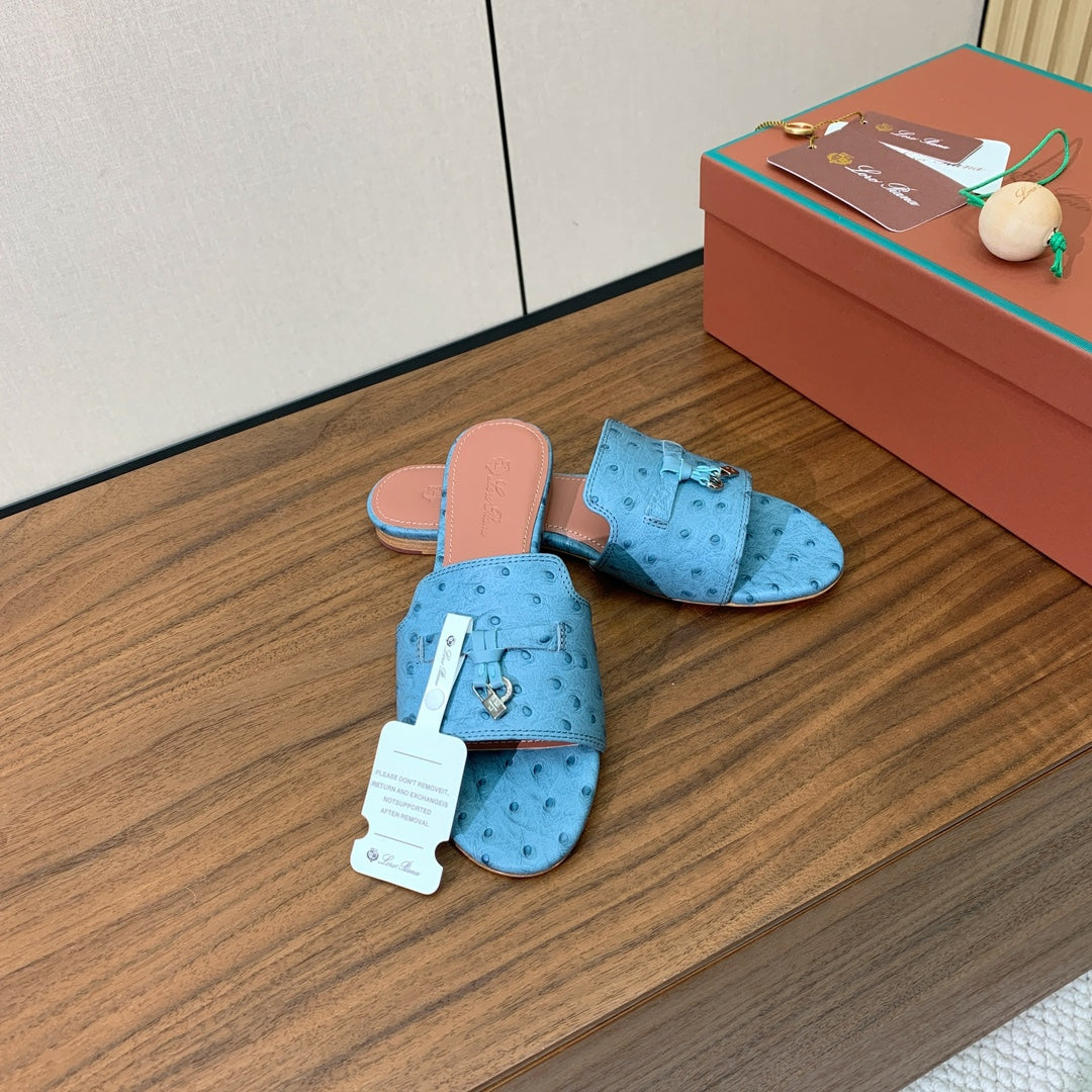 FLAT SLIPPERS IN LIGHT BLUE LAMBSKIN OSTRICH SKIN - 34