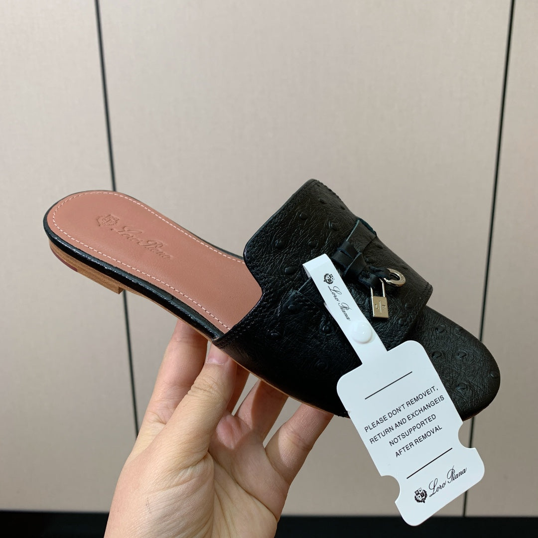 FLAT SLIPPERS IN BLACK LAMBSKIN OSTRICH SKIN - 34