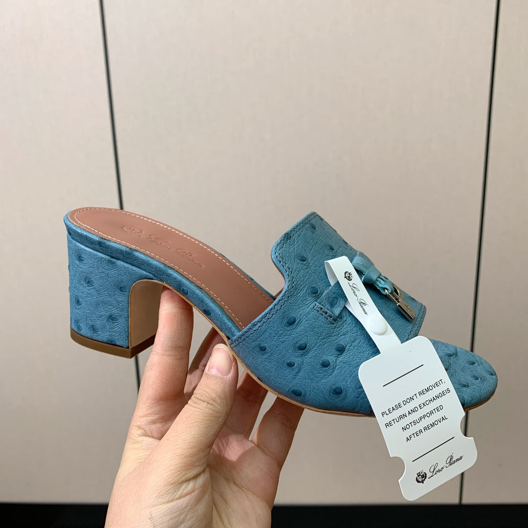 HIGH HEEL IN LIGHT BLUE LAMBSKIN OSTRICH SKIN - 34