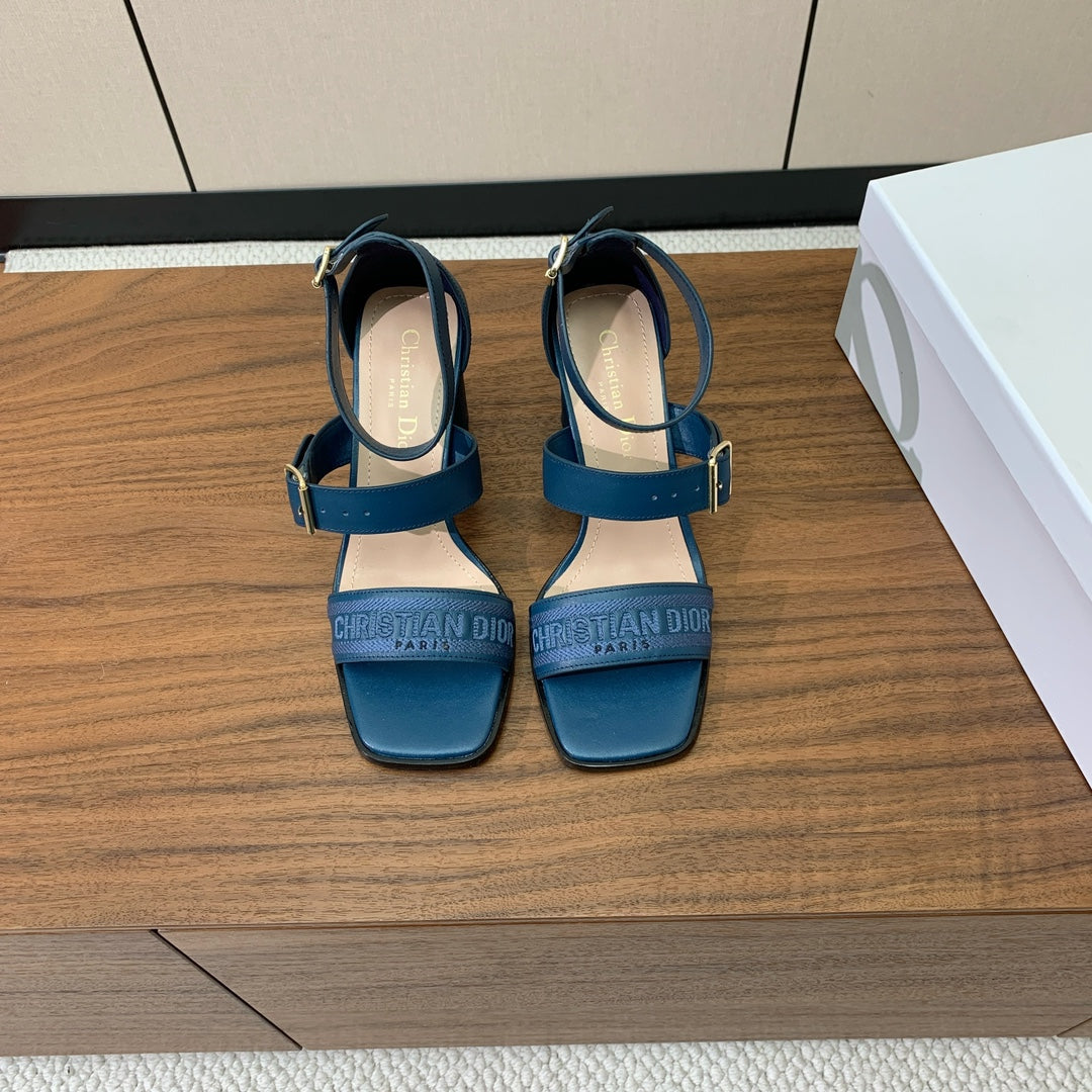 THREE-STRAP HIGH-HEELED EMBROIDERED SANDALS NAVY BLUE - 34 / 8 cm