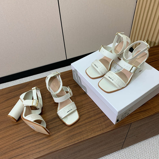 THREE-STRAP HIGH-HEELED EMBROIDERED SANDALS WHITE - 34 / 8 cm