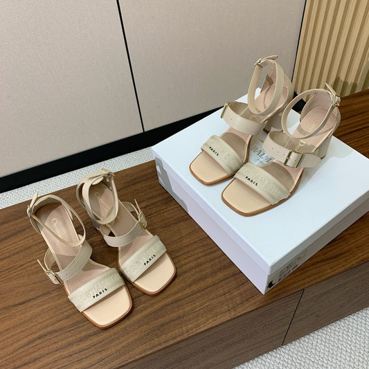 THREE-STRAP HIGH-HEELED EMBROIDERED SANDALS NUDE BEIGE - 34 / 8 cm