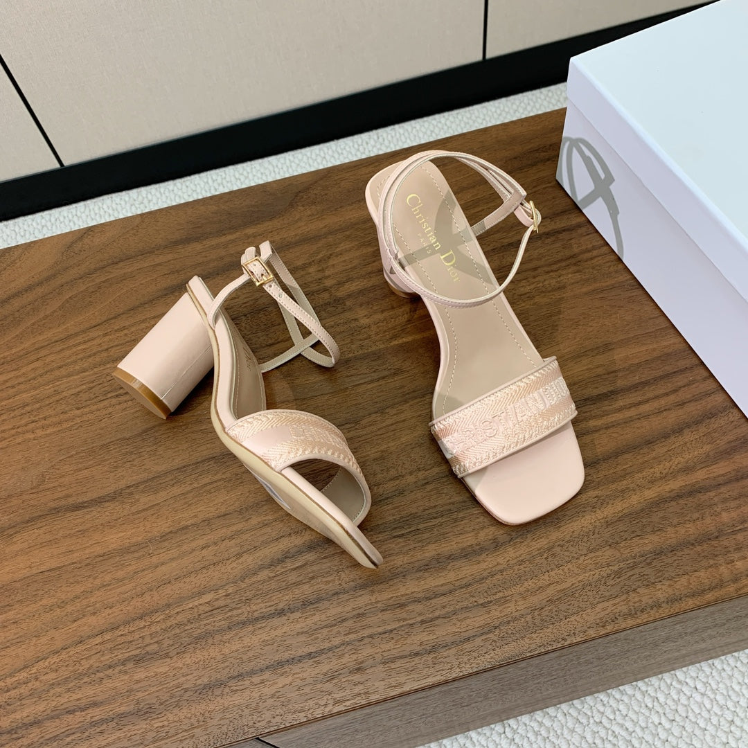 HIGH HEEL EMBROIDERED SANDAL IN LIGHT PINK CALFSKIN AND WOVEN STRAPS - 34 / 8 cm