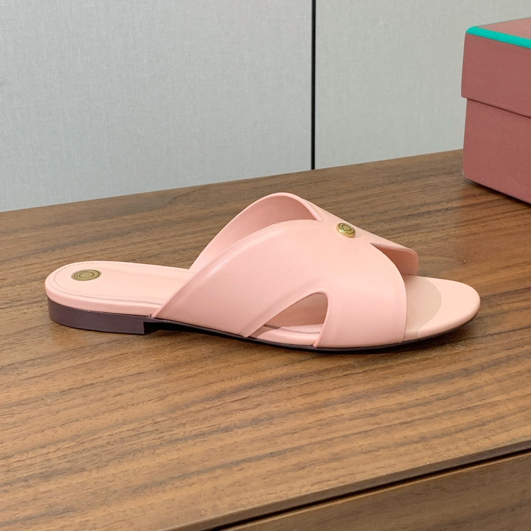 FLAT SLIPPERS IN LIGHT PINK CALFSKIN - 35