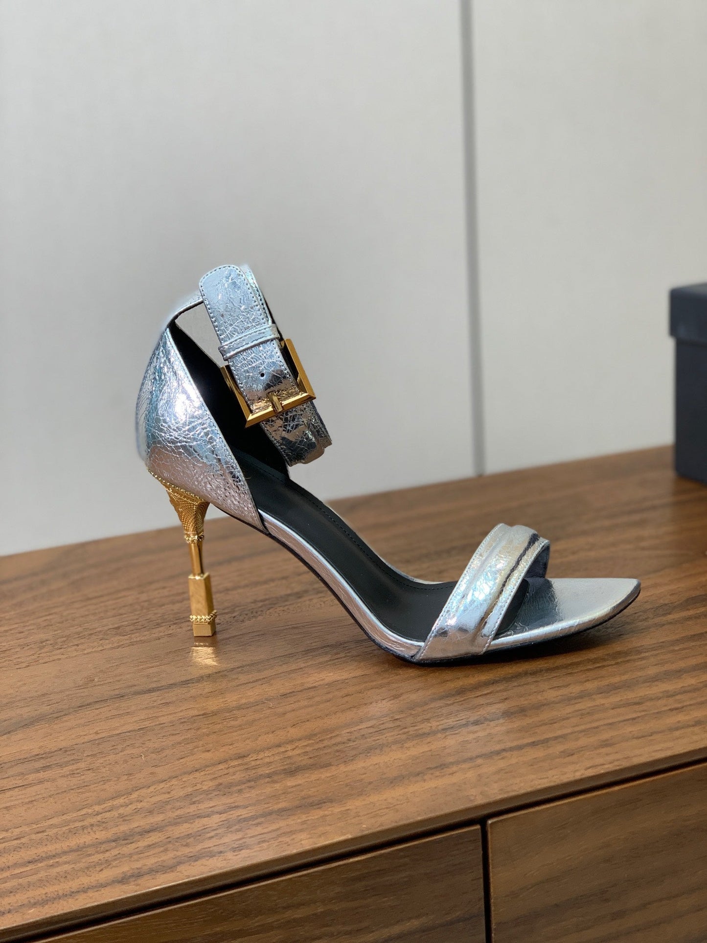 BALMAIN 25S SQUARE STRAP HIGH HEELS 100MM IN SILVER CALFSKIN - 36