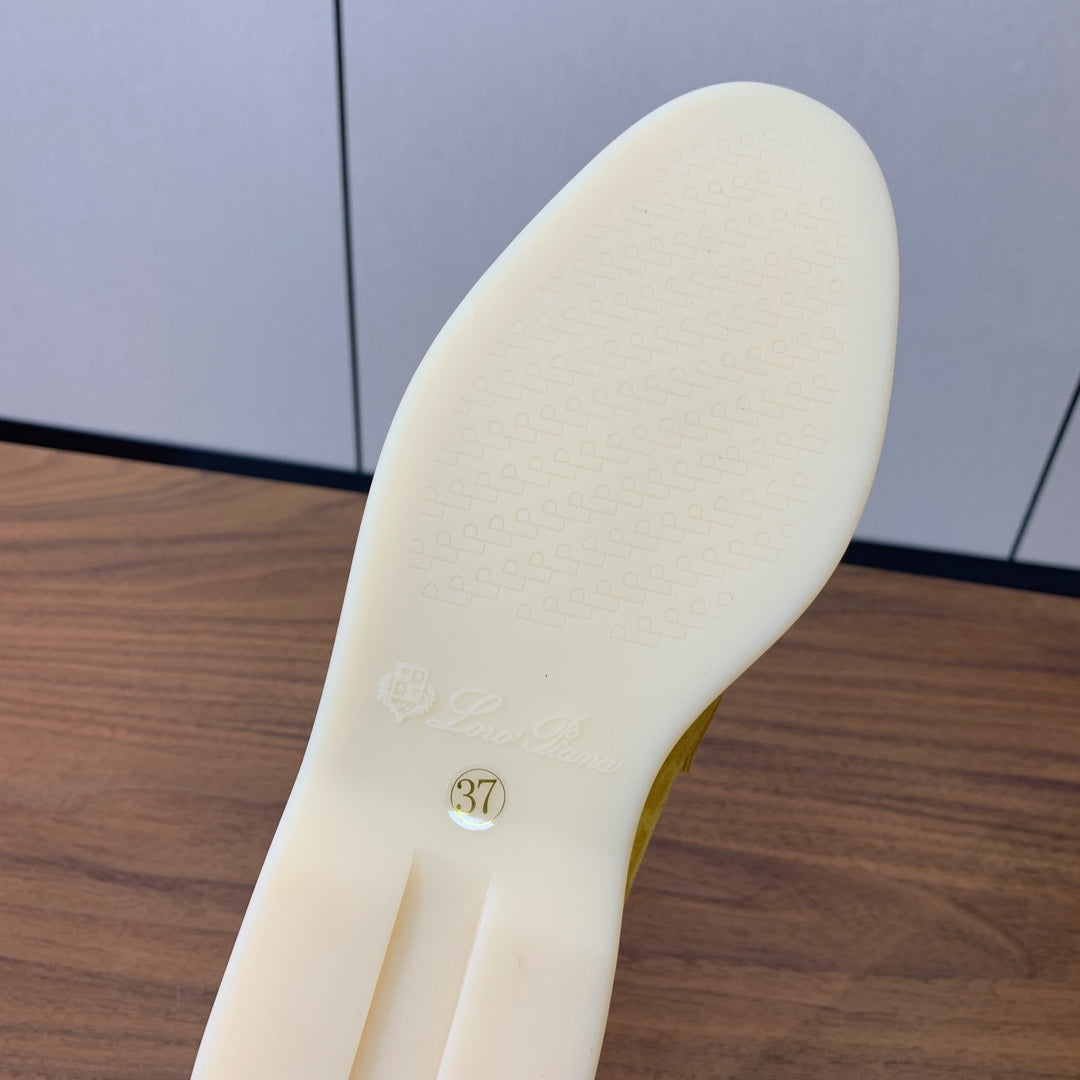 LP LOAFERS 25S IN YELLOW CASHMERE WITH SILVER HARDWARE - 34
