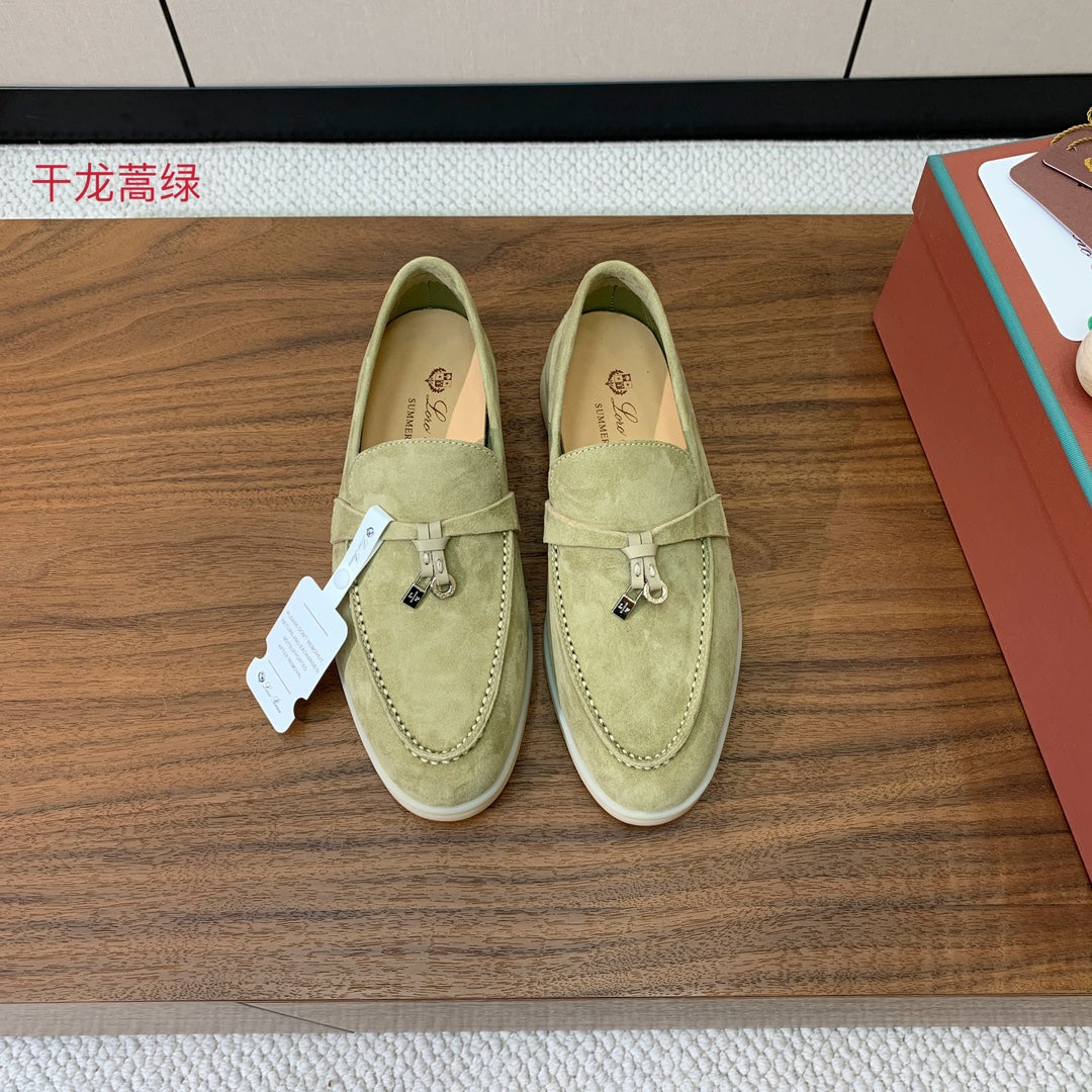 LP LOAFERS 25S IN DRIED LEAF GREEN CASHMERE WITH SILVER HARDWARE - 34