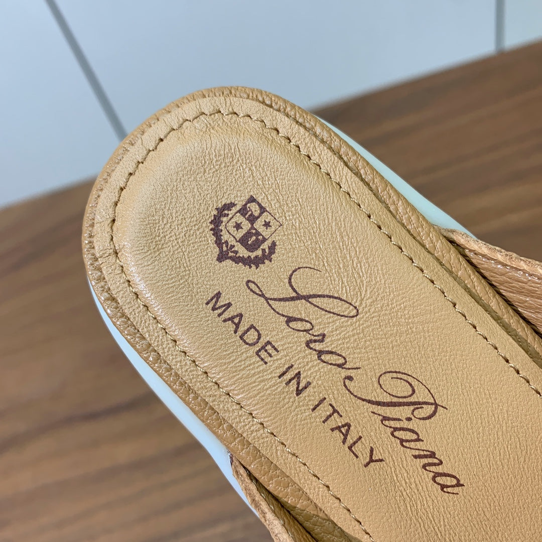 LP FLAT MULES 25S IN BROWN LAMBSKIN WITH SILVER HARDWARE - 34