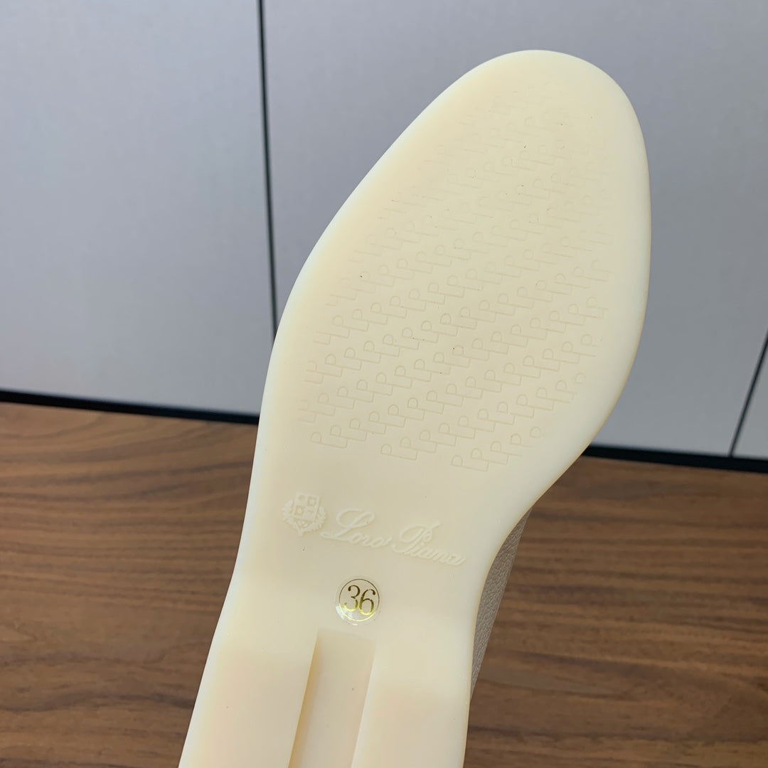 LP LOAFERS 25S IN CREAM WHITE LAMBSKIN - 34