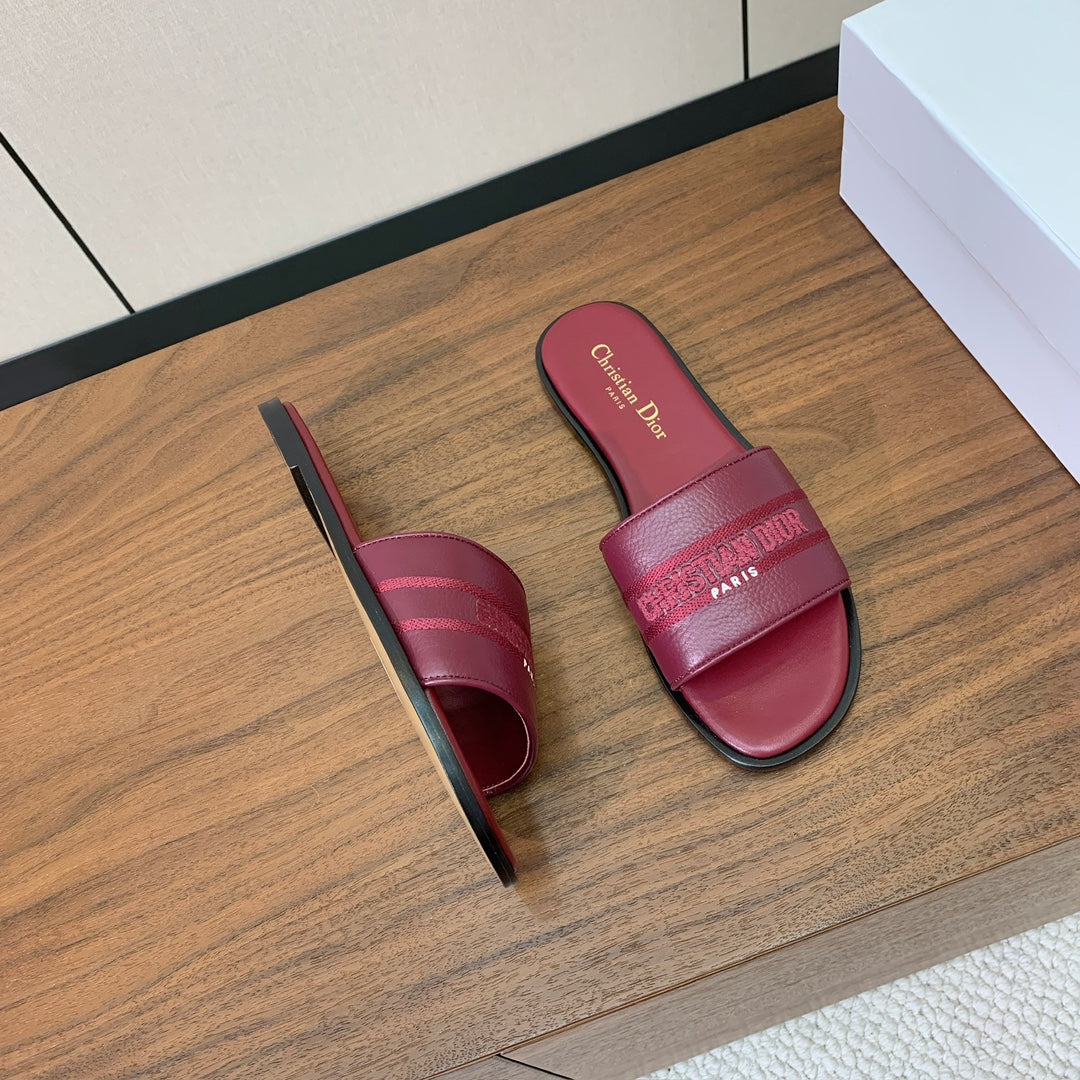 DIOR 25S DWAY SLIDE IN DARK RED CALFSKIN - 34