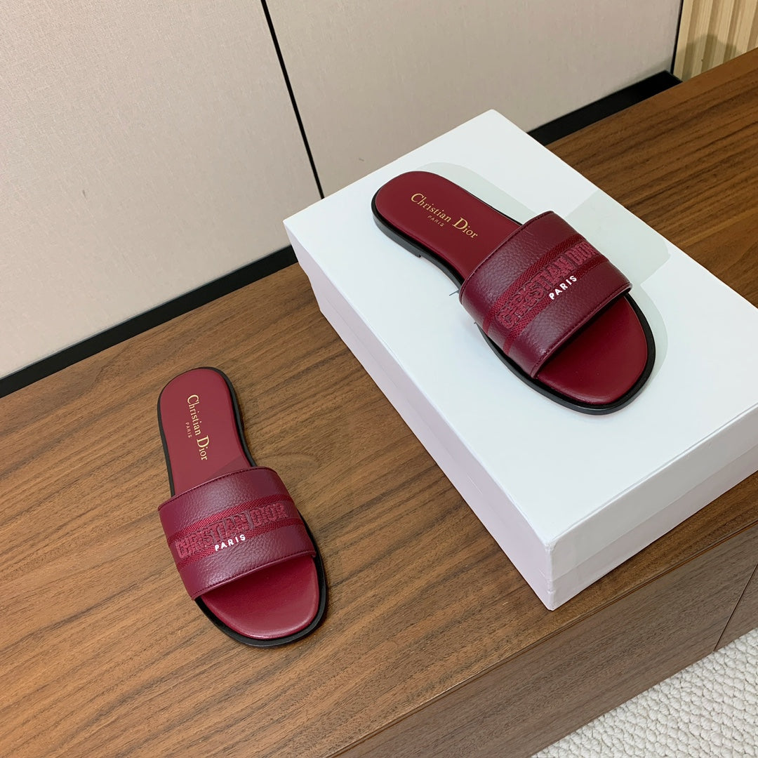 DIOR 25S DWAY SLIDE IN DARK RED CALFSKIN - 34