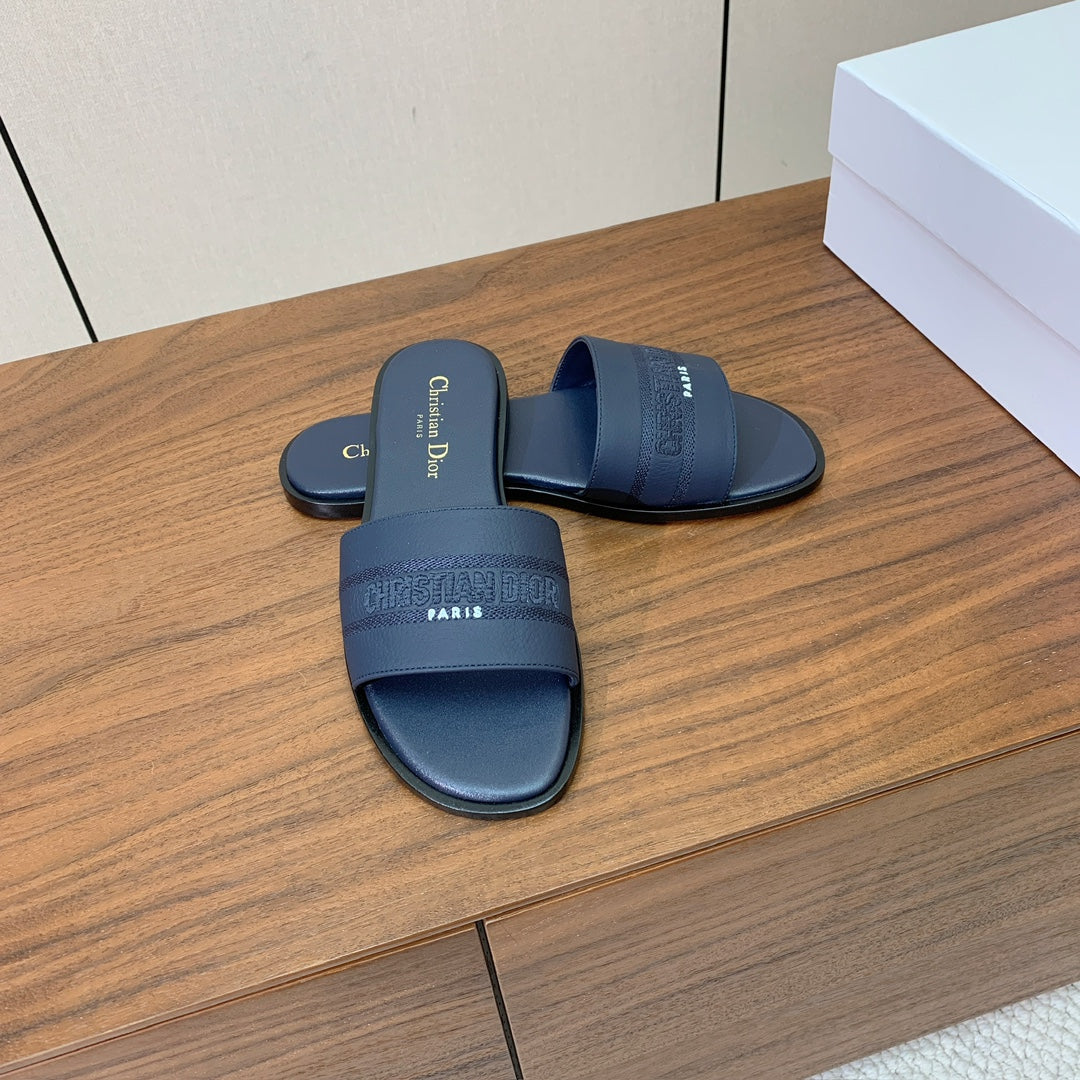DIOR 25S DWAY SLIDE IN DEEP NAVY BLUE CALFSKIN - 34