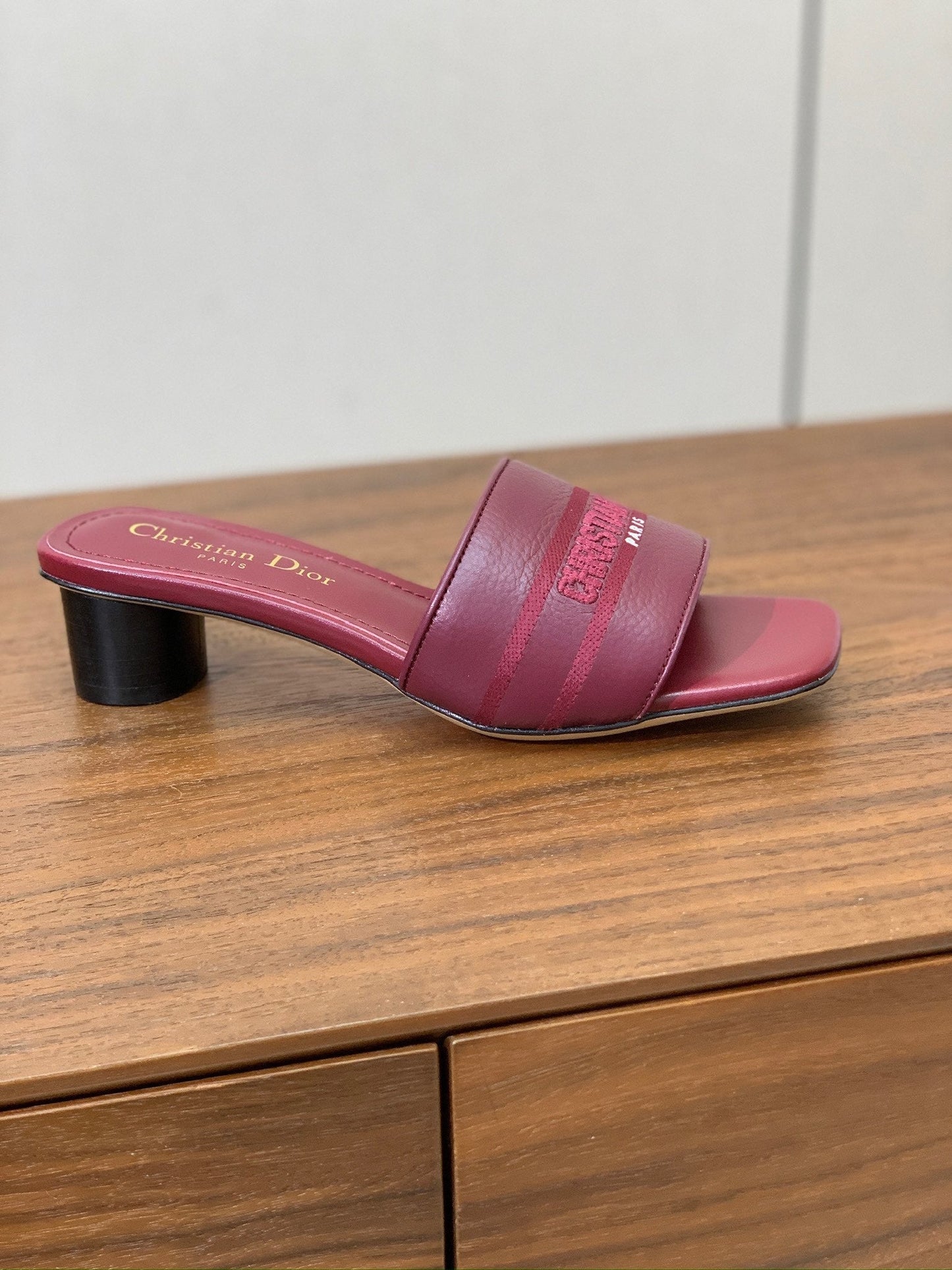 DIOR 25S HIGH-HEEL SANDALS 40 MM IN DARK RED CALFSKIN - 34