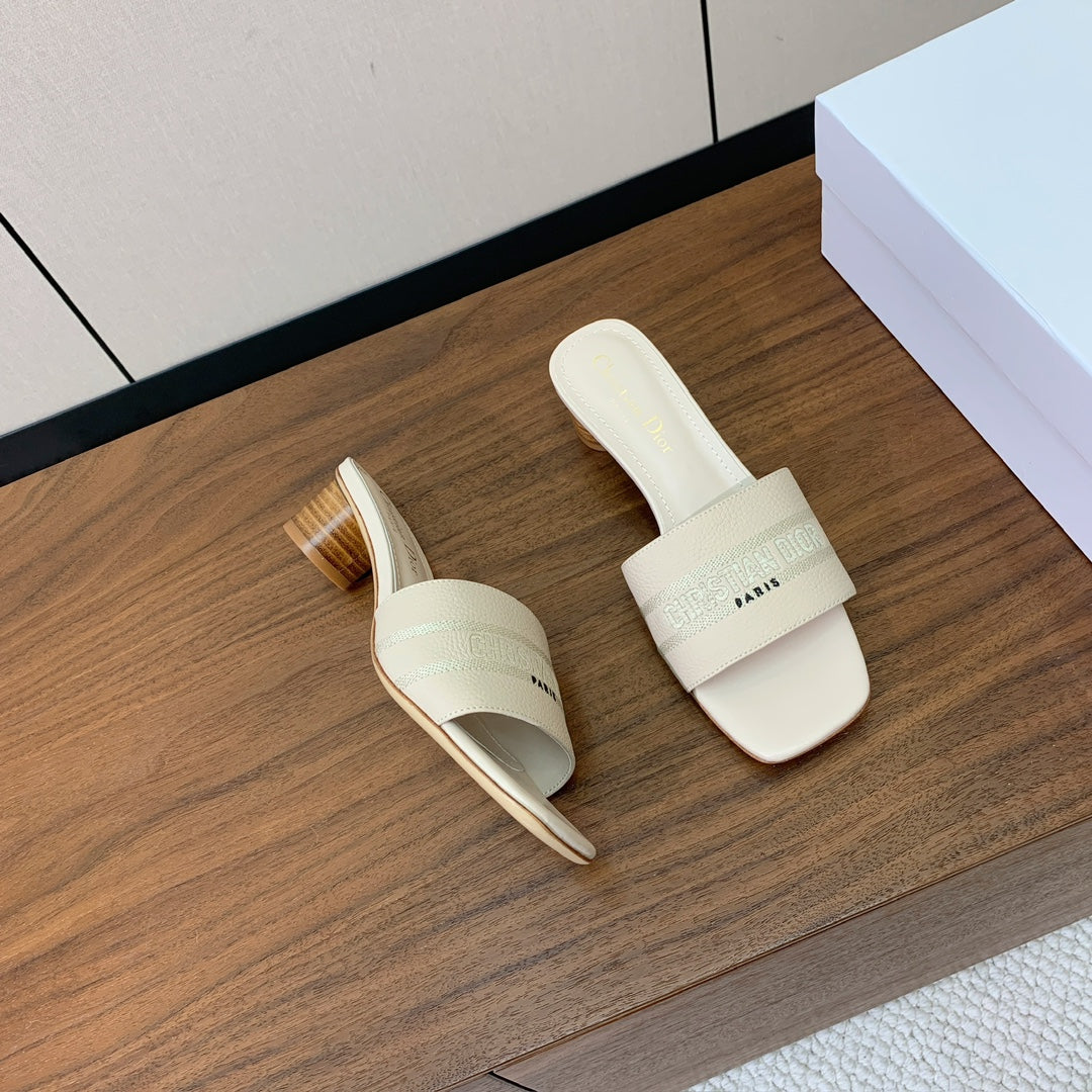 DIOR 25S HIGH-HEEL SANDALS 40 MM IN CREAM WHITE CALFSKIN - 34
