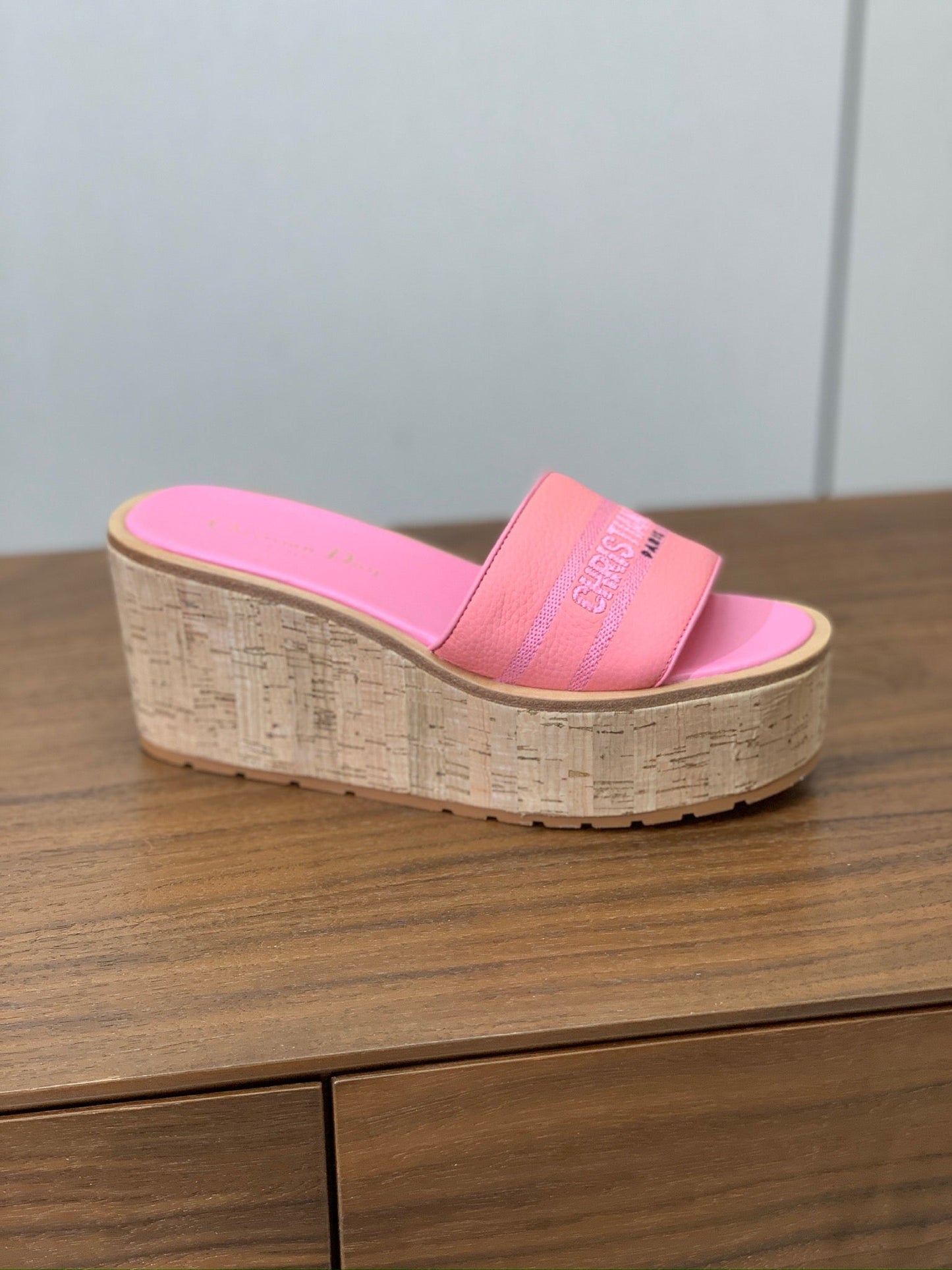 DIOR 25S DWAY WEDGE SLIDE 90 MM IN PINK CALFSKIN - 34