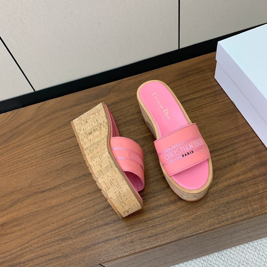 DIOR 25S DWAY WEDGE SLIDE 90 MM IN PINK CALFSKIN - 34