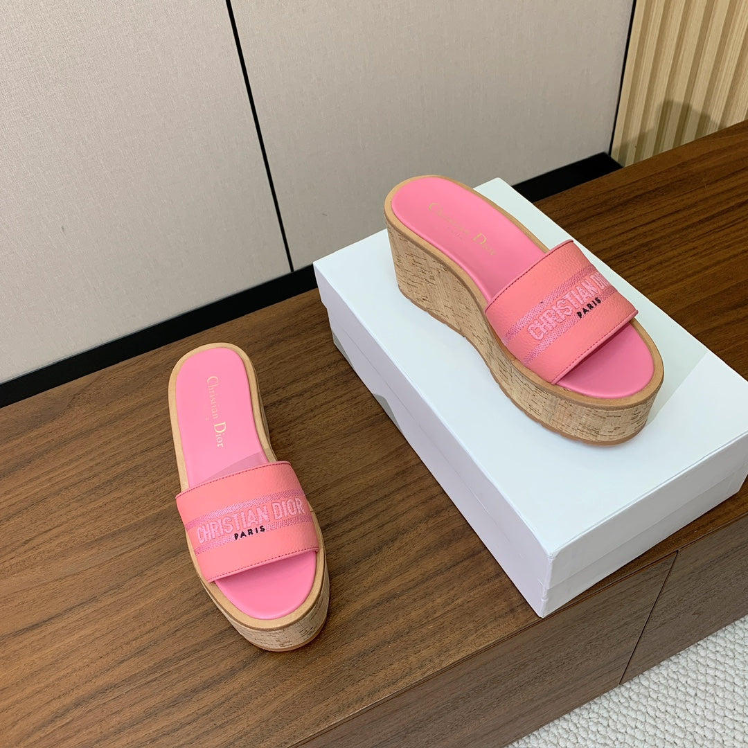 DIOR 25S DWAY WEDGE SLIDE 90 MM IN PINK CALFSKIN - 34