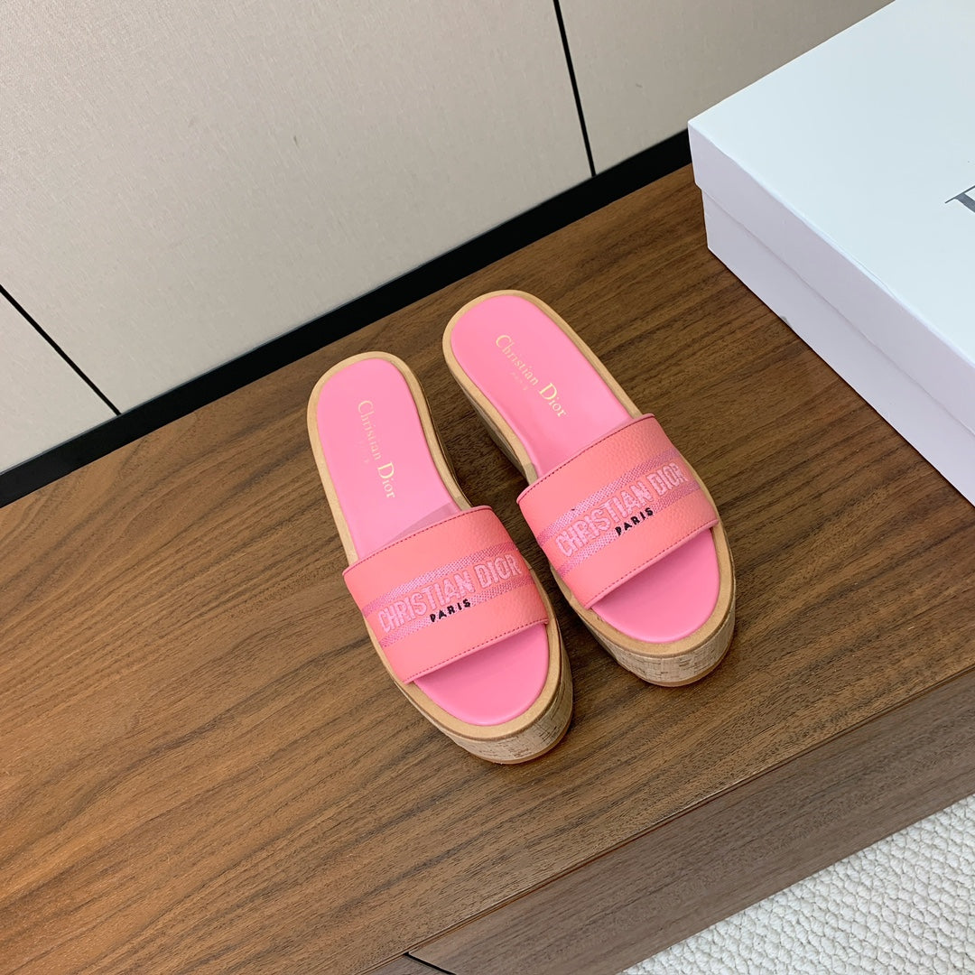 DIOR 25S DWAY WEDGE SLIDE 90 MM IN PINK CALFSKIN - 34