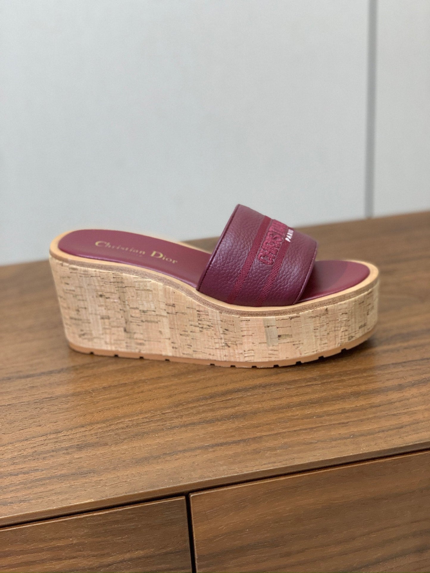 DIOR 25S DWAY WEDGE SLIDE 90 MM IN DARK RED CALFSKIN - 34