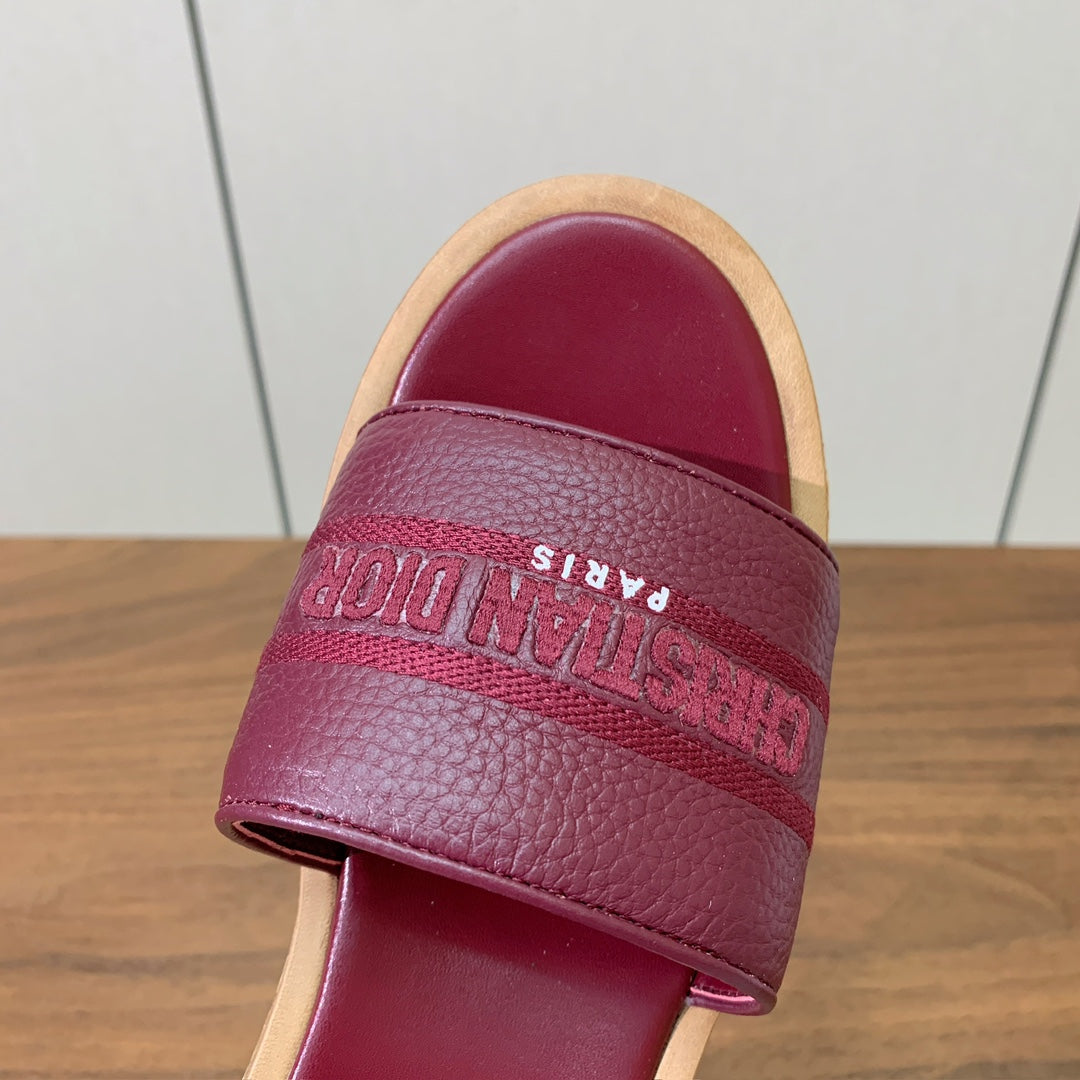 DIOR 25S DWAY WEDGE SLIDE 90 MM IN DARK RED CALFSKIN - 34
