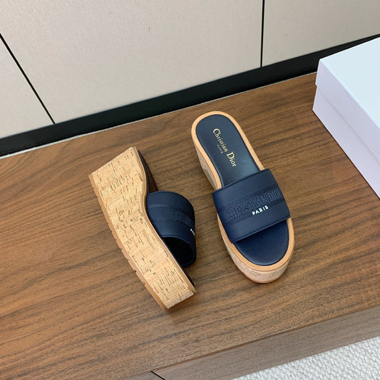 DIOR 25S DWAY WEDGE SLIDE 90 MM IN DEEP NAVY BLUE CALFSKIN - 34