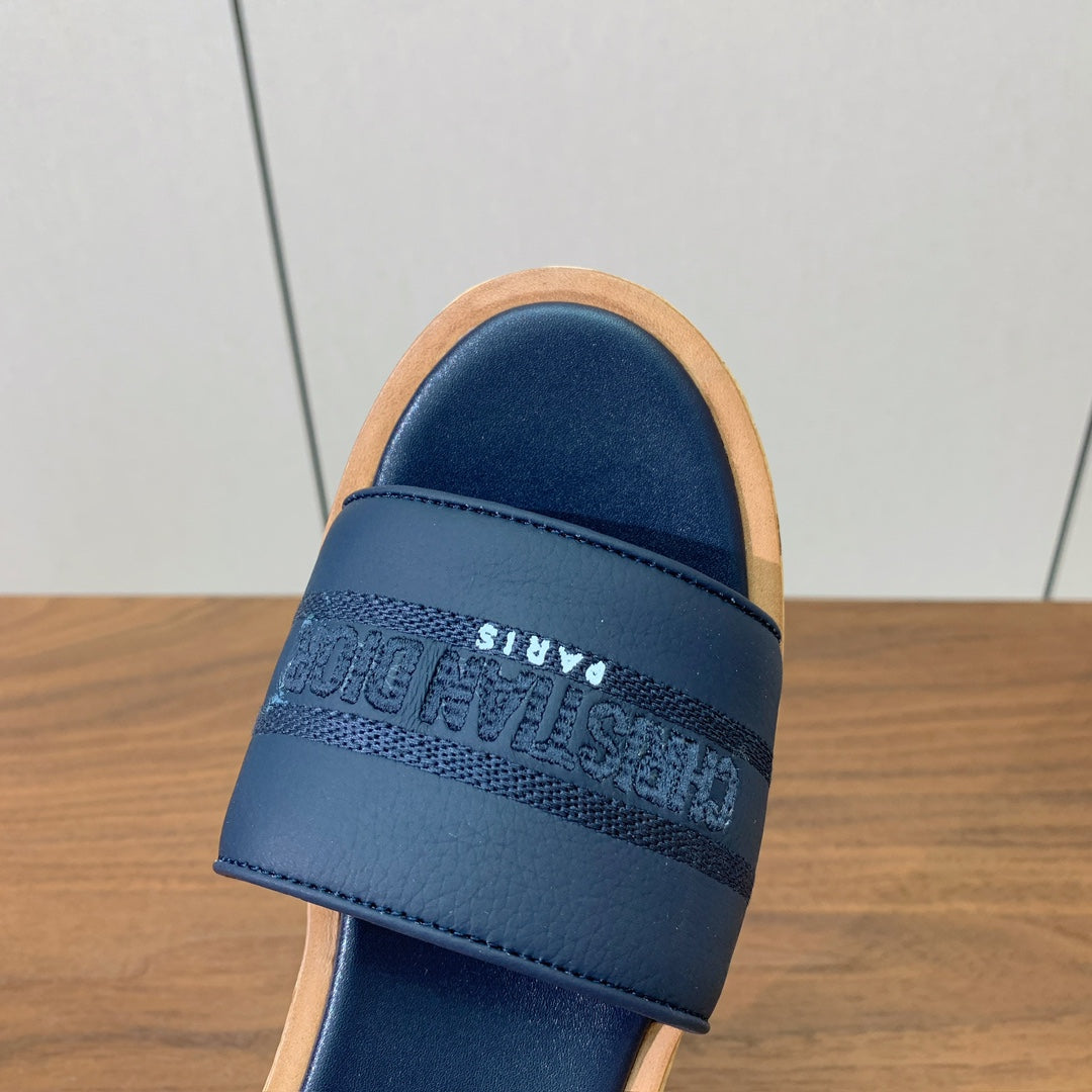 DIOR 25S DWAY WEDGE SLIDE 90 MM IN DEEP NAVY BLUE CALFSKIN - 34