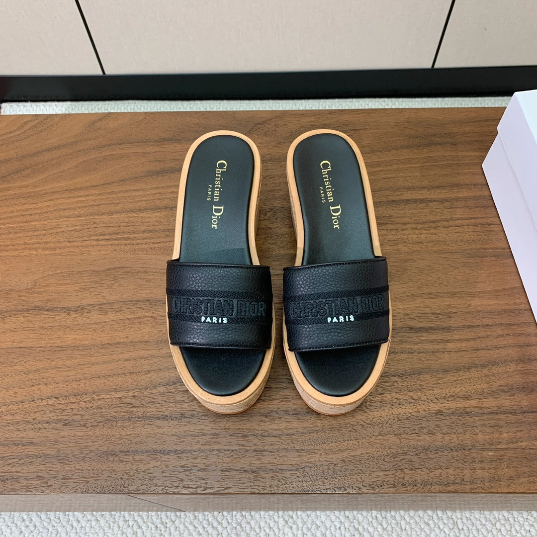 DIOR 25S DWAY WEDGE SLIDE 90 MM IN BLACK CALFSKIN - 34