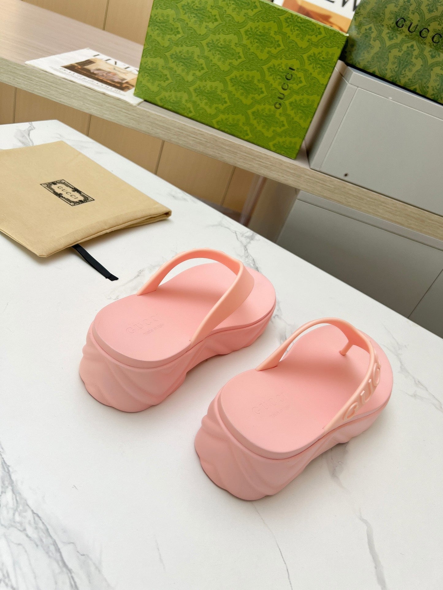 THONG PLATFORM IN LIGHT PINK IMPORTED TPU - 35
