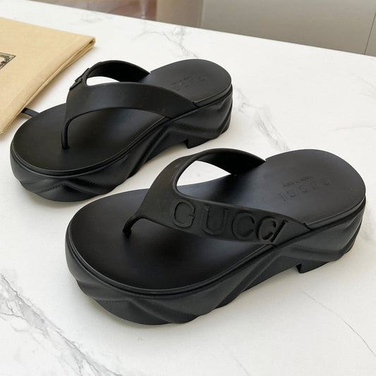 THONG PLATFORM IN BLACK IMPORTED TPU - 35