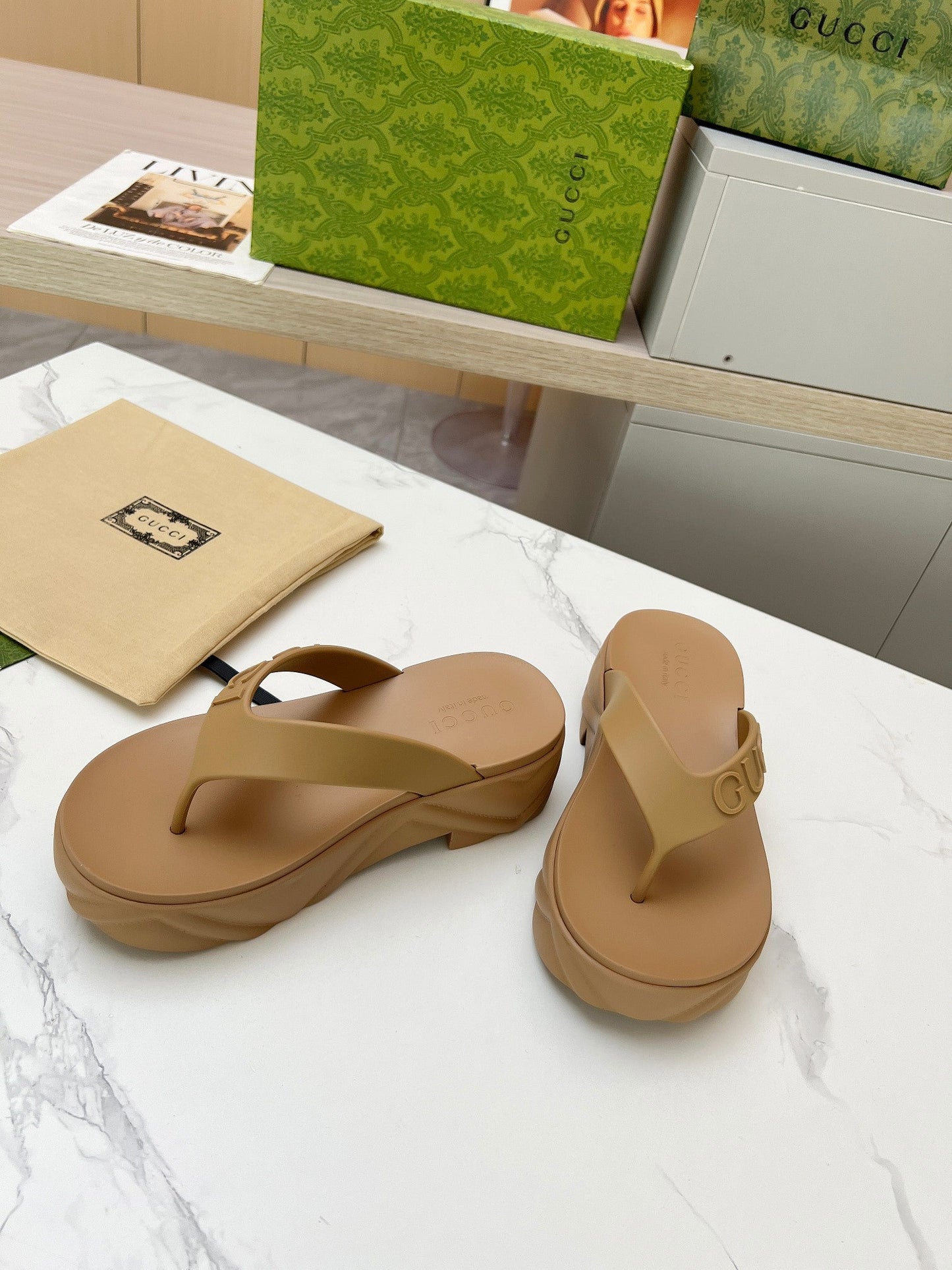 THONG PLATFORM IN CIDER BROWN IMPORTED TPU - 35