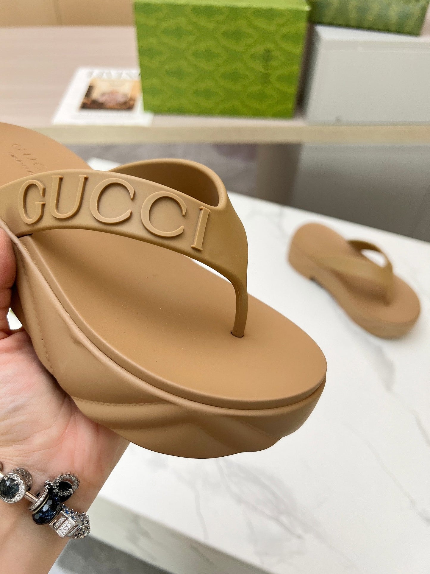 THONG PLATFORM IN CIDER BROWN IMPORTED TPU - 35