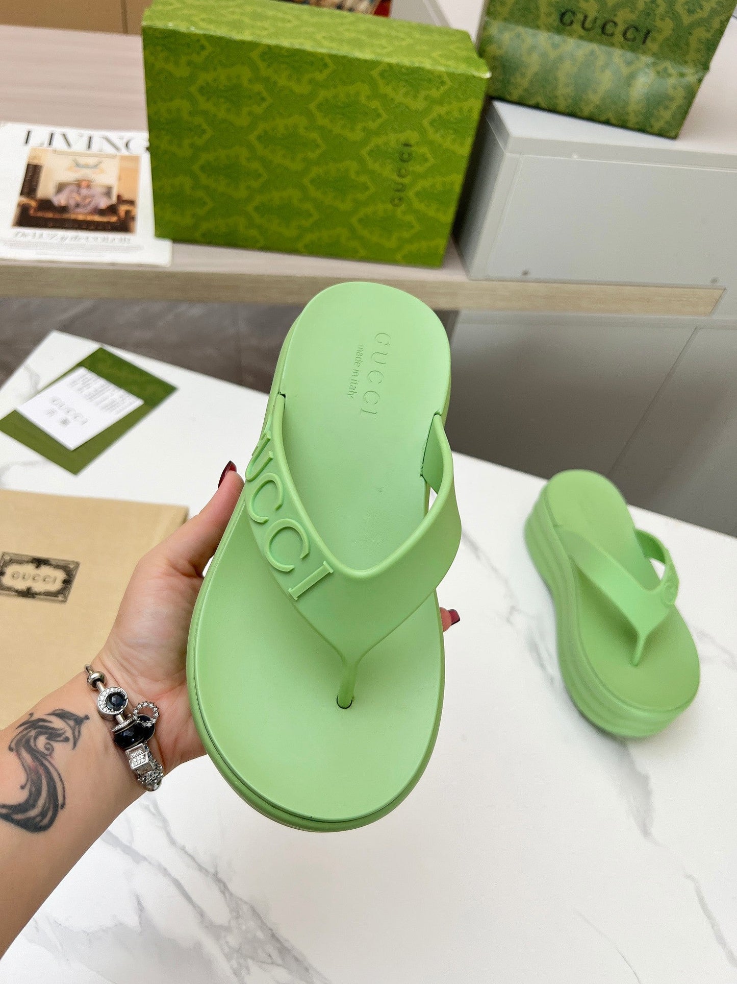 THONG PLATFORM 5 CM IN PISCHIATO GREEN IMPORTED TPU - 35