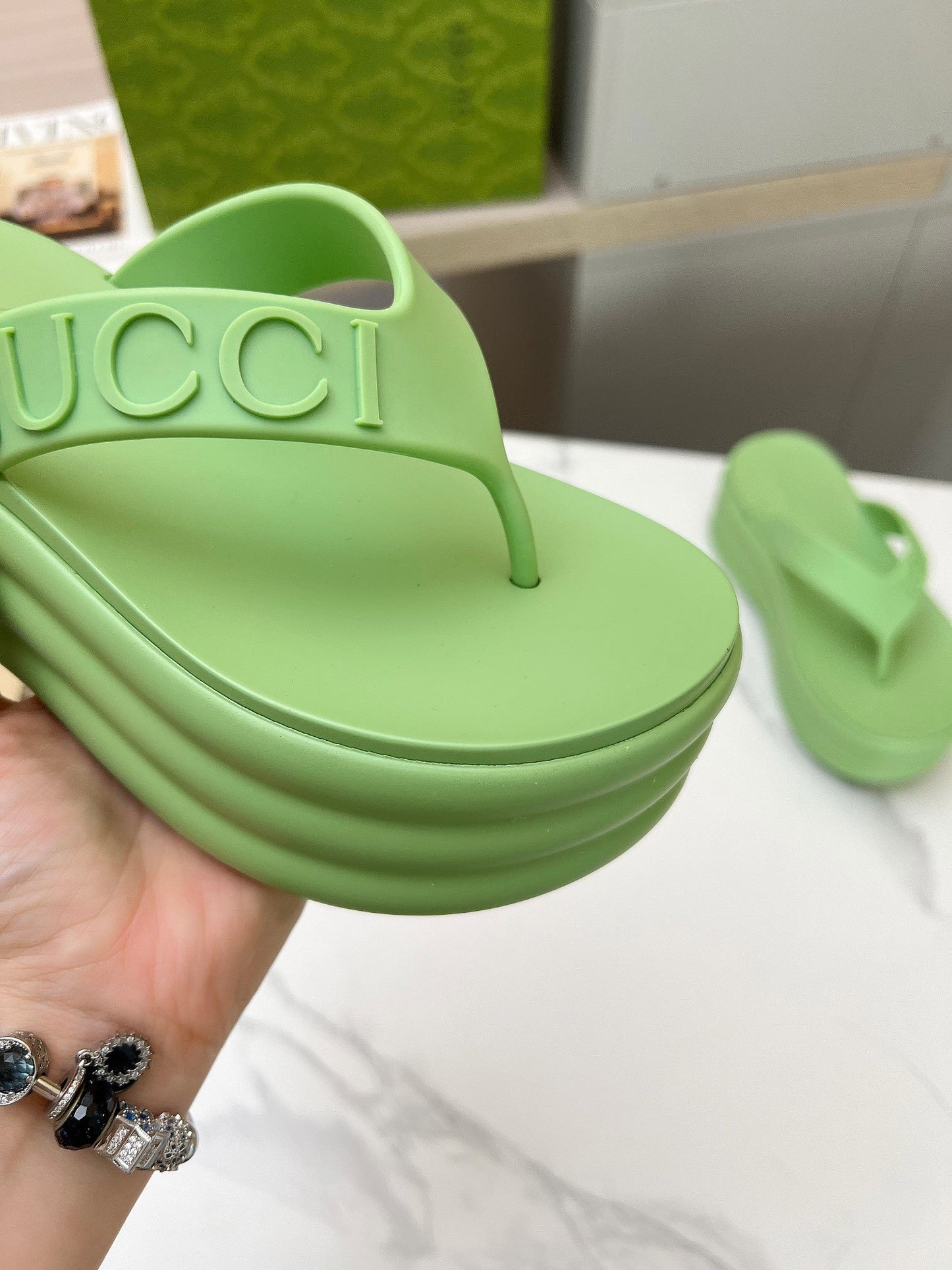 THONG PLATFORM 5 CM IN PISCHIATO GREEN IMPORTED TPU - 35