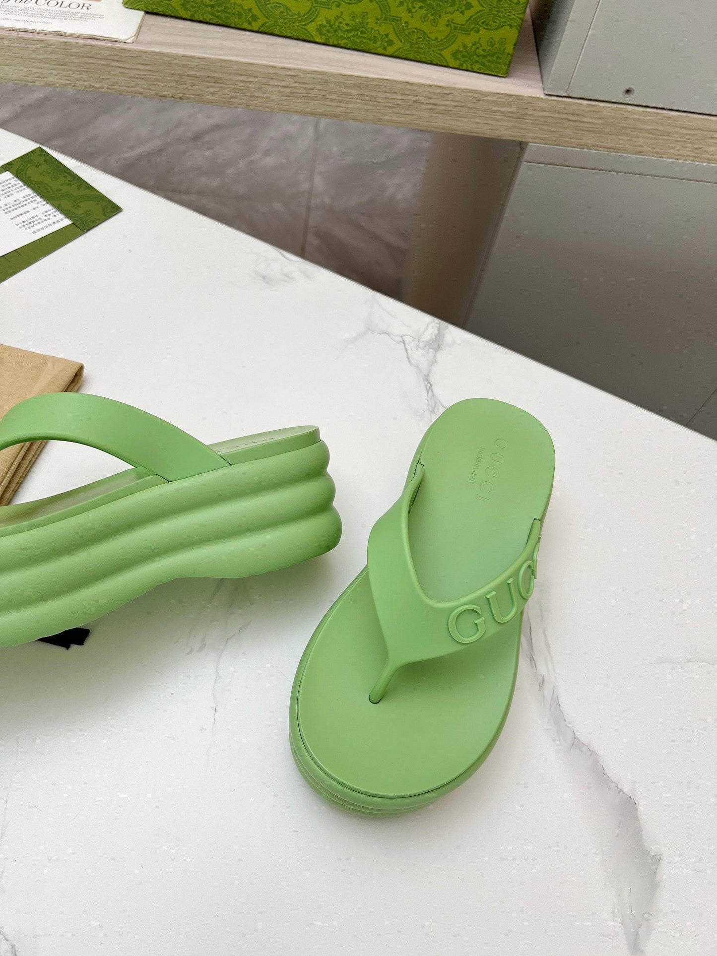 THONG PLATFORM 5 CM IN PISCHIATO GREEN IMPORTED TPU - 35