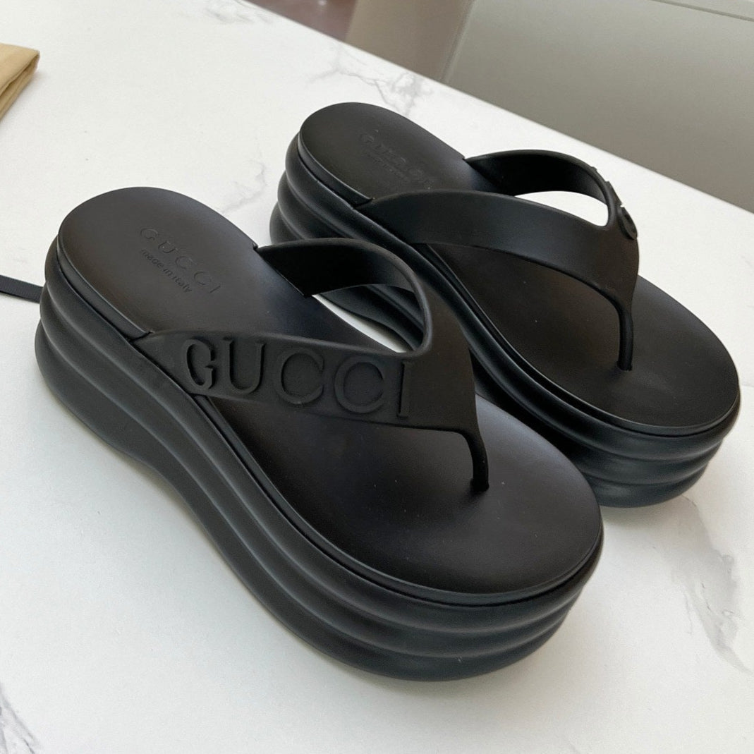 THONG PLATFORM 5 CM IN BLACK IMPORTED TPU - 35