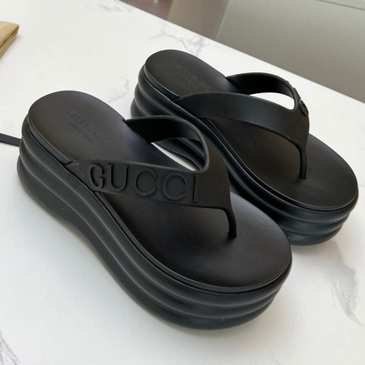 THONG PLATFORM 5 CM IN BLACK IMPORTED TPU - 35