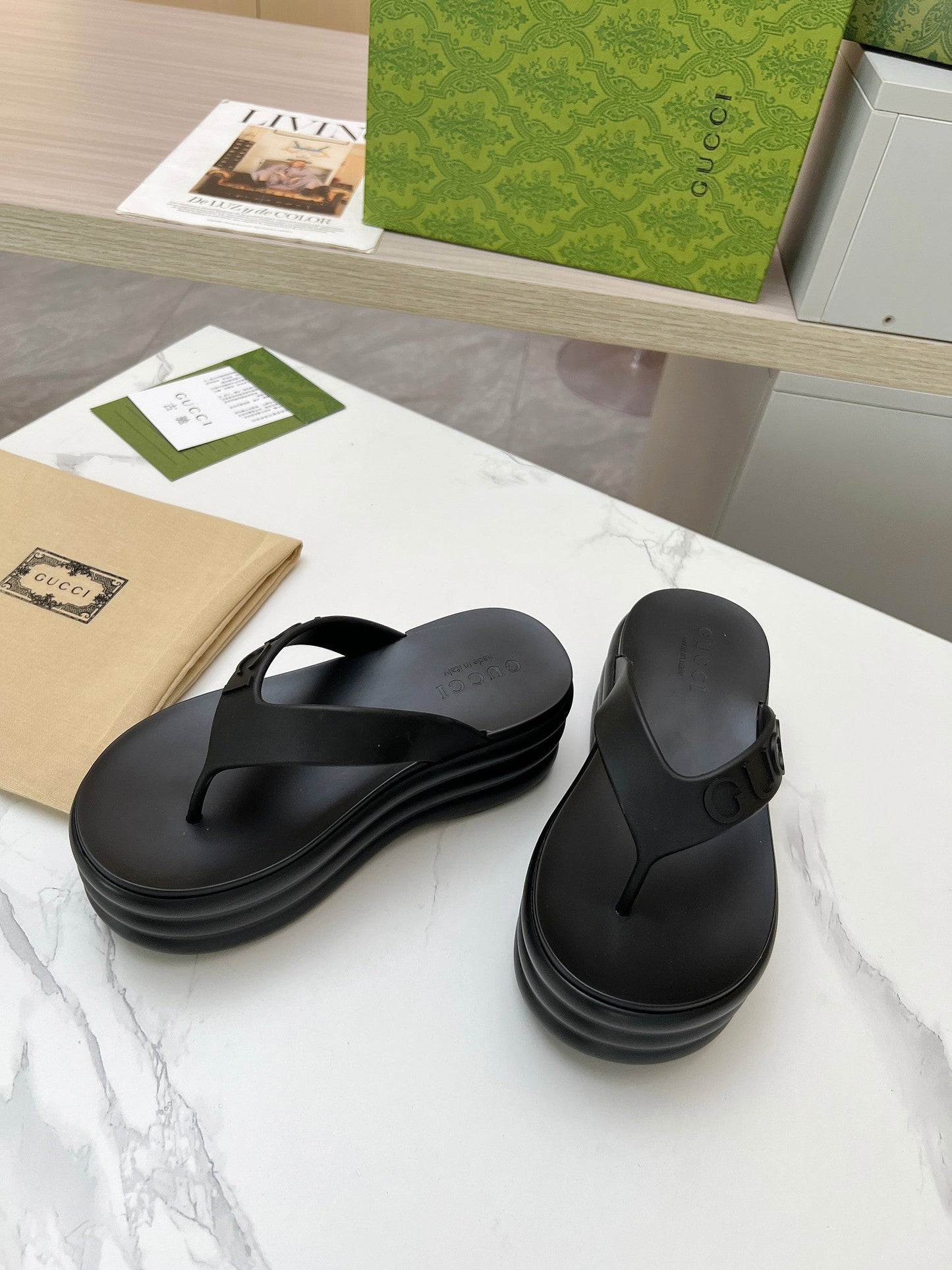 THONG PLATFORM 5 CM IN BLACK IMPORTED TPU - 35