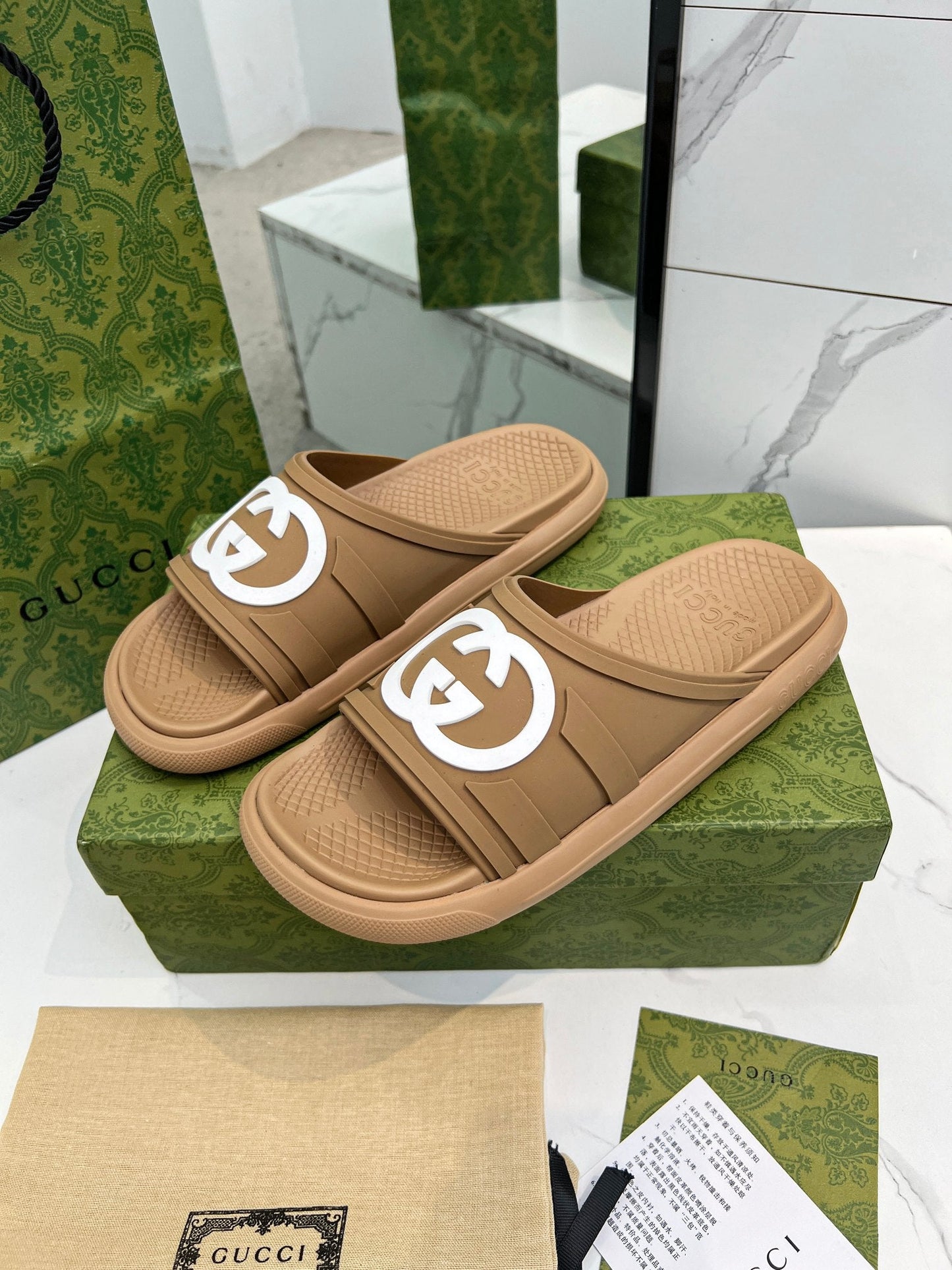 PLATFORM SLIPPERS IN PEANUT BROWN IMPORTED TPU - 35